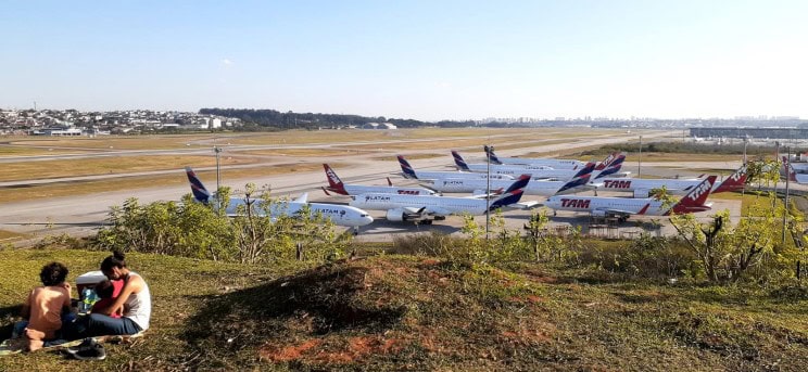 Mirante em Guarulhos, o Morrinho GRU, foto por J O Martins