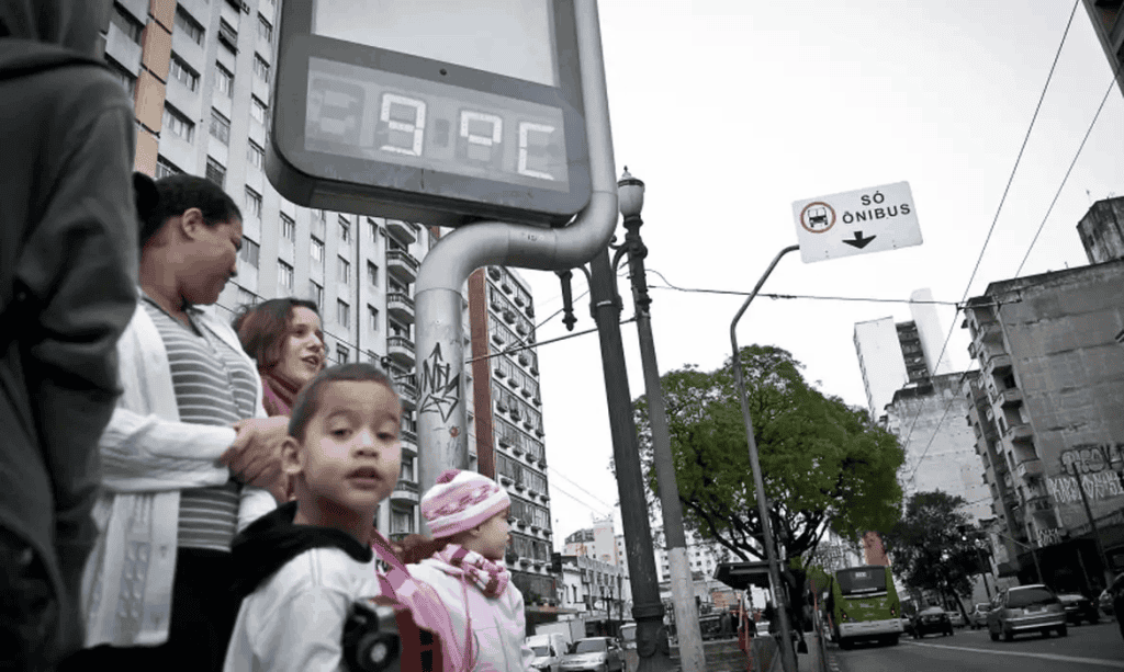 Frio, Inverno em São Paulo, Tempo em Guarulhos