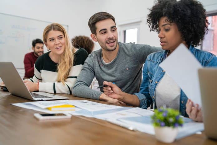 curso Gratuito na Faculdade Anhanguera