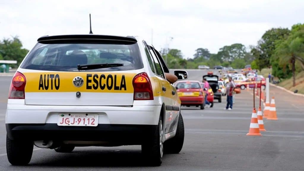 CNH sem autoescola