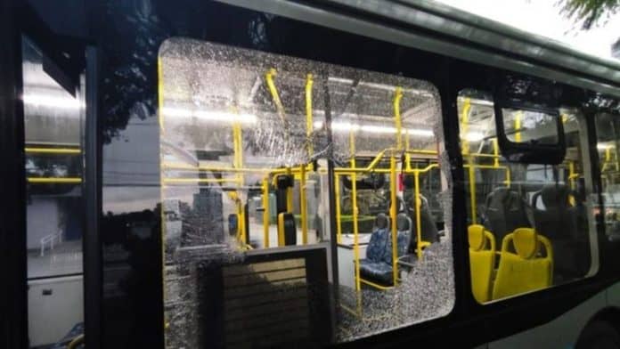 ataques a ônibus