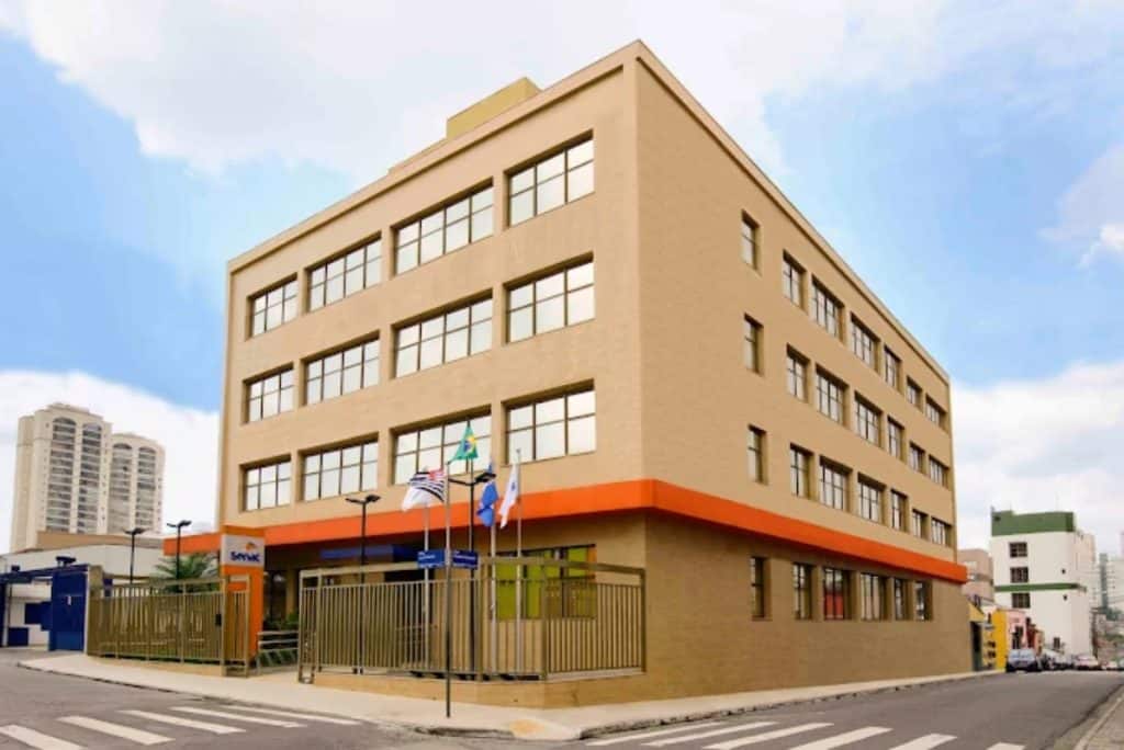 Fachada Senac Guarulhos