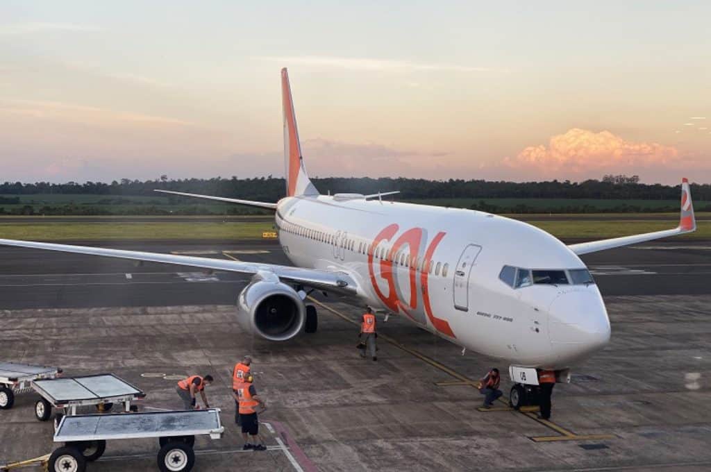 avião aeroporto de guarulhos