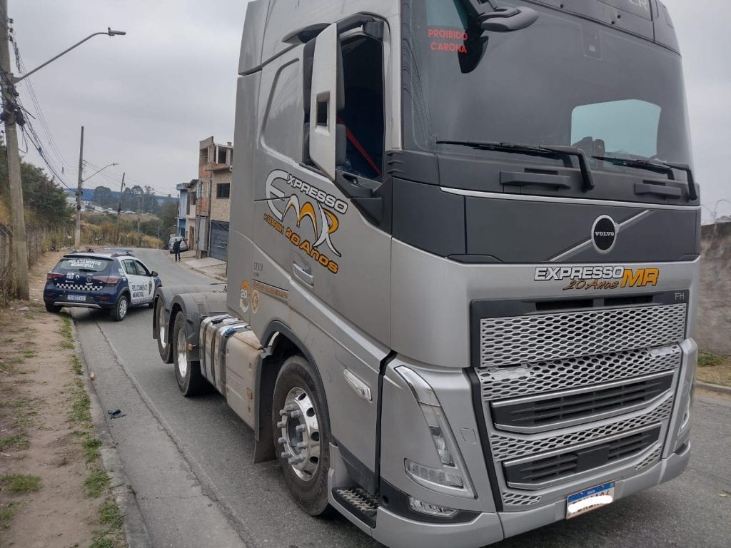 caminhão roubado recuperado gcm de guarulhos