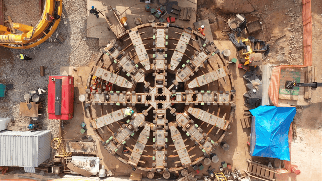obras na Linha 19-Celeste