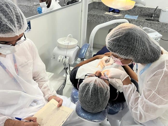 tratamento ortodôntico gratuito Guarulhos